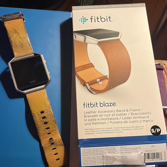 Fitbit blaze - good, used condition, two straps - Picture 5 of 11
